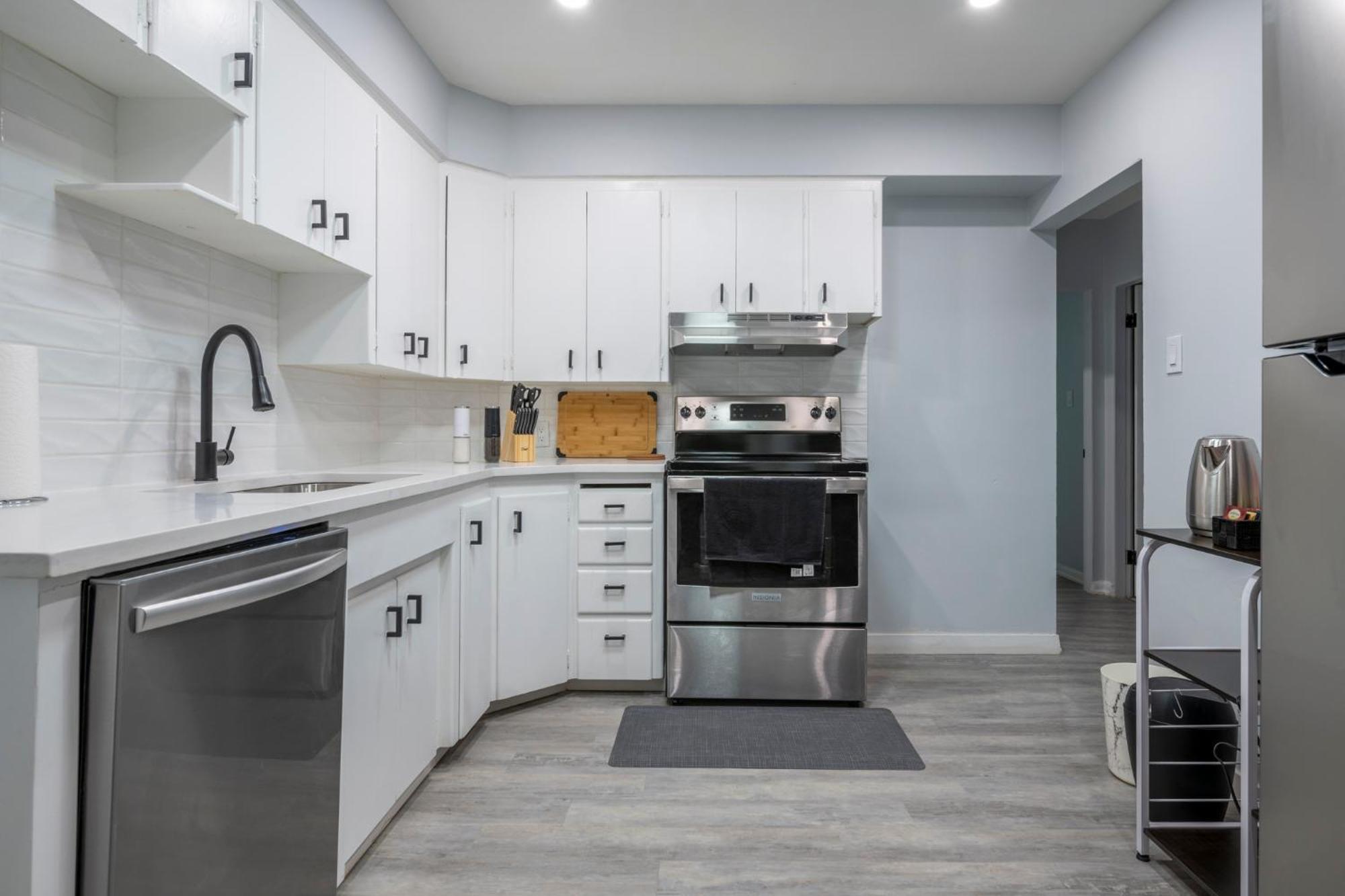 Centre Street Upper 2Bedsuite 4408 YYC Exterior foto